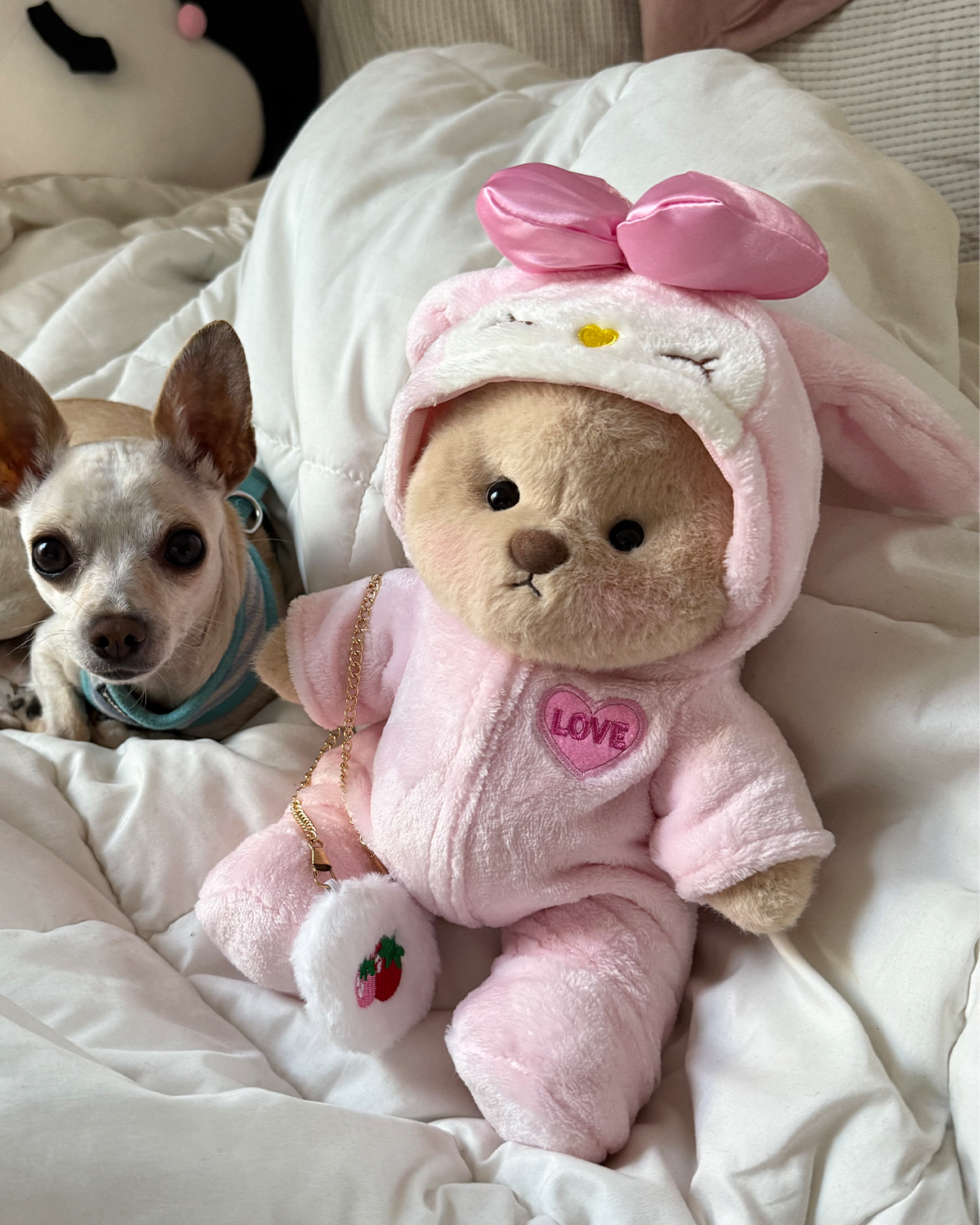 Getahug Love Strawberry Bear | Ours en peluche articulé fait main à offrir en cadeau